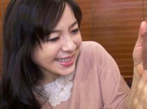 センズリ見せたら興奮しちゃった五十路熟女!!即ハメセックスで悶え狂う！マジでエロ杉注意ーーー❖