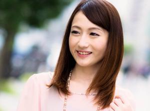美乳・巨乳人妻ナンパ 淫らに燃える！！マンコが他人棒に発情する不貞交尾！