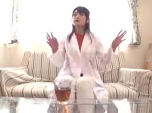 素人さん検証企画 看護士以上にスケベなのは実は薬剤師さんだった！？巨乳おっぱい美女が性処理奉仕！