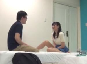 一般男女モニタリングAV 素人大学生限定w貧乳おっぱいの女友達と連続ハメ