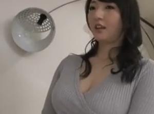 混浴温泉で娘さんの裸を見て勃起していたら母親娘をまとめて親子丼ファック！の手が！マジでえろすぎｗｗ