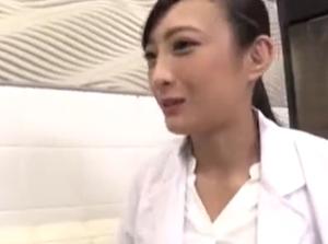 S級素人ナンパ！優しくて可愛い薬剤師さんにインポ童貞くんのED治療薬!!童貞筆おろししてもらうｗ