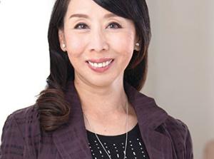 初撮り五十路妻 山岡昭代！若いオスにうっとり！