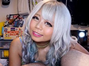 ギャルvs絶対に孕ませたいおじさん一同！！群がる種付けオヤジが連続膣内射精！