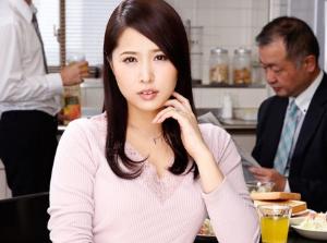 今日から僕の義母 通野未帆！！寝込みを襲い…