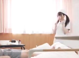 こっそり隠れて患者さんにエッチな看護をいっぱいしちゃうww美乳おっぱいが最高すぎ！