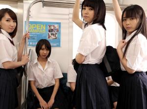 真夏のムレッムレッ逆痴漢電車！！勃起したらすごい事態にｗ神展開勃発ｗｗｗ