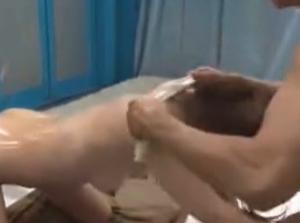 素人美女が生SEXで何度も激イキ絶頂してww発情ボディに膣内射精ｗｗ