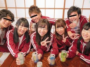 修学旅行でクラスメイトを無理矢理泥酔させて！悪ノリで酒飲んで乱交開始ｗｗｗ