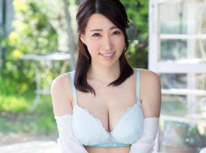 母になる前に最初で最後の冒険を…美人妻が決意の浮気セックス！