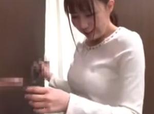 一般男女モニタリングAV しごいてしゃぶってヌキまくり！！w穴から出てくる沢山の肉棒を抜きまくるｗ