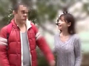 深田えいみのベロキス逆ナンパ！路上でベロちゅ～！生ハメ中出し目指して射精我慢対決！勃起回避不能ｗ