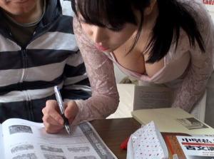 家庭教師を親がいない時に自宅でレ●プ盗撮！！ねじ込む中出しレイプ！マジでえろすぎｗ