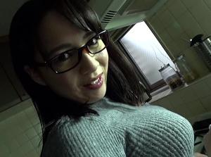 パートちゃん。服破けそう…Jカップ 奈津！！悶絶するイキまくり中出しファック！