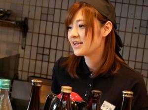 居酒屋店員さんを1週間かけて口説き落とし！！その場で落としてトイレでｗ勃起回避不能ｗｗ