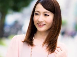 美乳・巨乳人妻ナンパ 淫らに燃える！！浮気チンポに寝取られる！マニア必見ｗｗｗ