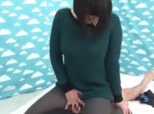 妹と兄が素股で近親相姦！！勃起チンポに擦れれば気持ちよさのあまり