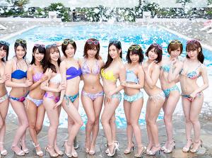 プールで感度アゲアゲイキまくり!!プールで乱痴気騒ぎで盛り上がる！