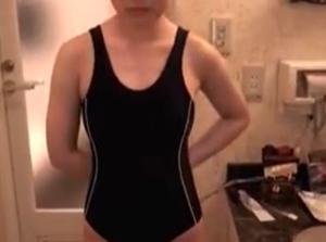 駅で泣いていた女の子をお持ち帰りした件。捕まえ膣内射精ハメ撮りエッチ