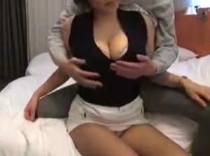 保険屋グラマラスwデカ尻を振り下ろす！www