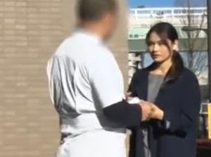 産後で戻らなくなった体重を骨盤マッサージで解消！！２穴責めされアナルにどっぷり