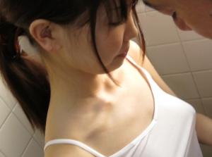 何でもレンタル-鈴木心春！！素人男性宅へデリバリー！勃起回避不能ｗ