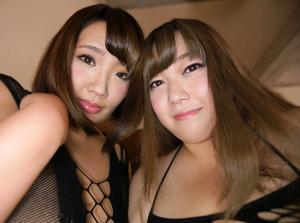 Oカップ超乳と超尻 ひいらぎ愛＆かおり！！肉感たっぷりのハーレムセックス！