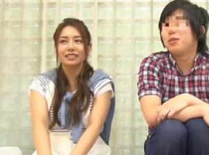 心優しい巨乳の姉と未だに童貞の弟がセックスの予行演習！！弟チンポに発情しヌルッとブチ込む！勃起回避不能ｗｗｗ