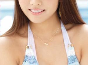 おっぱい揉まれまくってフェラしてハメちゃってます！すべてがエロかわいい！