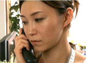 熟れ女のだらしない下半身!!欲求に抗えず近親相姦でハメ狂う！