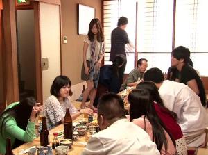 同窓会で再会したアノ子と同級生にバレないようにやっちゃった！！場所も選ばずドスケベファックする仲に！