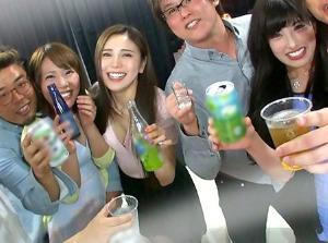 お酒の力を借りてどうにかこうにかセックス!!ヤリ捨て上等の即ハメファック！