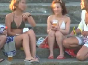 ビキニギャルがイキまくり！本気口説きで乱交、種付けSEX！