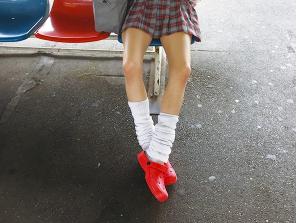 豊島区ど根性ヤンキーれいな！！中年男たちと乱交ファック！マジでえろすぎｗ