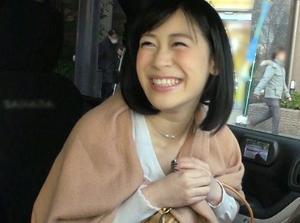 時間は12時～13時30分、場所は池袋でお願い！！出会い系アプリで知り合った男と不倫