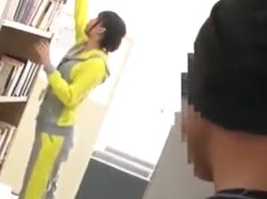 図書館で声も出せず糸引くほど愛液が！！連れ込みチンポ挿入の凌辱レイプ！