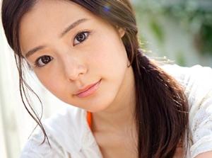 グラビアアイドル吉高寧々AV解禁！！シゴいて惜しみなく裸体をさらす！
