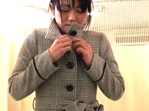 鬼畜－－－❖夫がいるそばで他人とセックスしてしまう妻の淫らな姿！！ベットの上で借金取りに抱かれる妻…