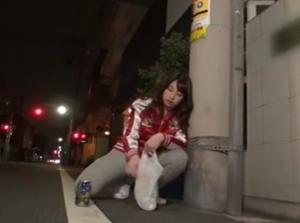 一番可愛かったヤンキー娘と久々の再会！童貞が高速ピストン膣内射精ｗｗｗ
