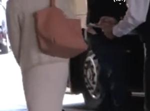 人妻ナンパイカセ 吉祥寺駅前編!ゲットした巨乳奥様にエッチなイタズラ！マジでエロ杉注意ーーー❖