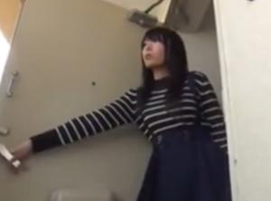 食い込みTバックがモロ見え！！誘惑の浮気ハーレム痴女責め！