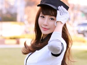 韓国史上最強のスキモノ美女ゴルファー！」巨乳おっぱい&美脚美尻でスポーツ体系のｗｗｗ