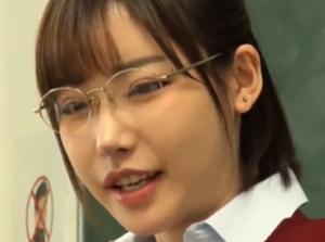 Fカップ美人女教師!!撮影したプライベートビデオ公開！勃起回避不能ｗｗｗ