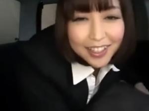 巨乳カーディーラーの淫らな営業！！カーセックスでお客様大満足！勃起回避不能ｗｗｗ
