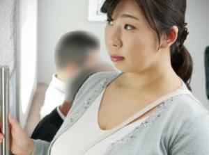 巨乳妻揉みまくり痴● 執拗な乳揉みを繰り返されパンティーから愛液ww
