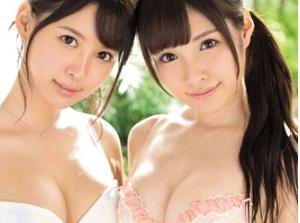 ミラクル美少女W大量潮吹きエクスタシー！！盛大な潮吹きで巨大な染みが！マジでエロ杉注意ーーー❖勃起回避不能ｗｗ