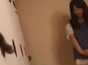 一度ハメたチ○ポを、男湯で‘生挿入して’探してこれたら100万円!!他人棒をイジり回し次々と勃起させるwww
