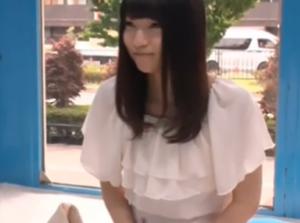 美人陸上部員がオイル＆低周波マッサージ！！敏感マンコを電マ責めしてチンポ挿入！