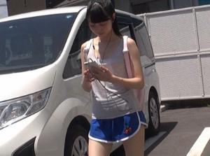 ノーブラでうろついていると噂の乳首ぽっち美少女!!エッチに責められ悶え狂う！マジでエロ杉注意ｗｗｗ