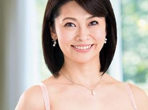 初撮り五十路妻ドキュメント！！中出しセックスで女の自分を満たす！